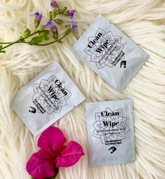 Hand & Nail Cleansing Wipes